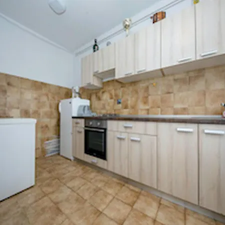 & Bay Guest house
